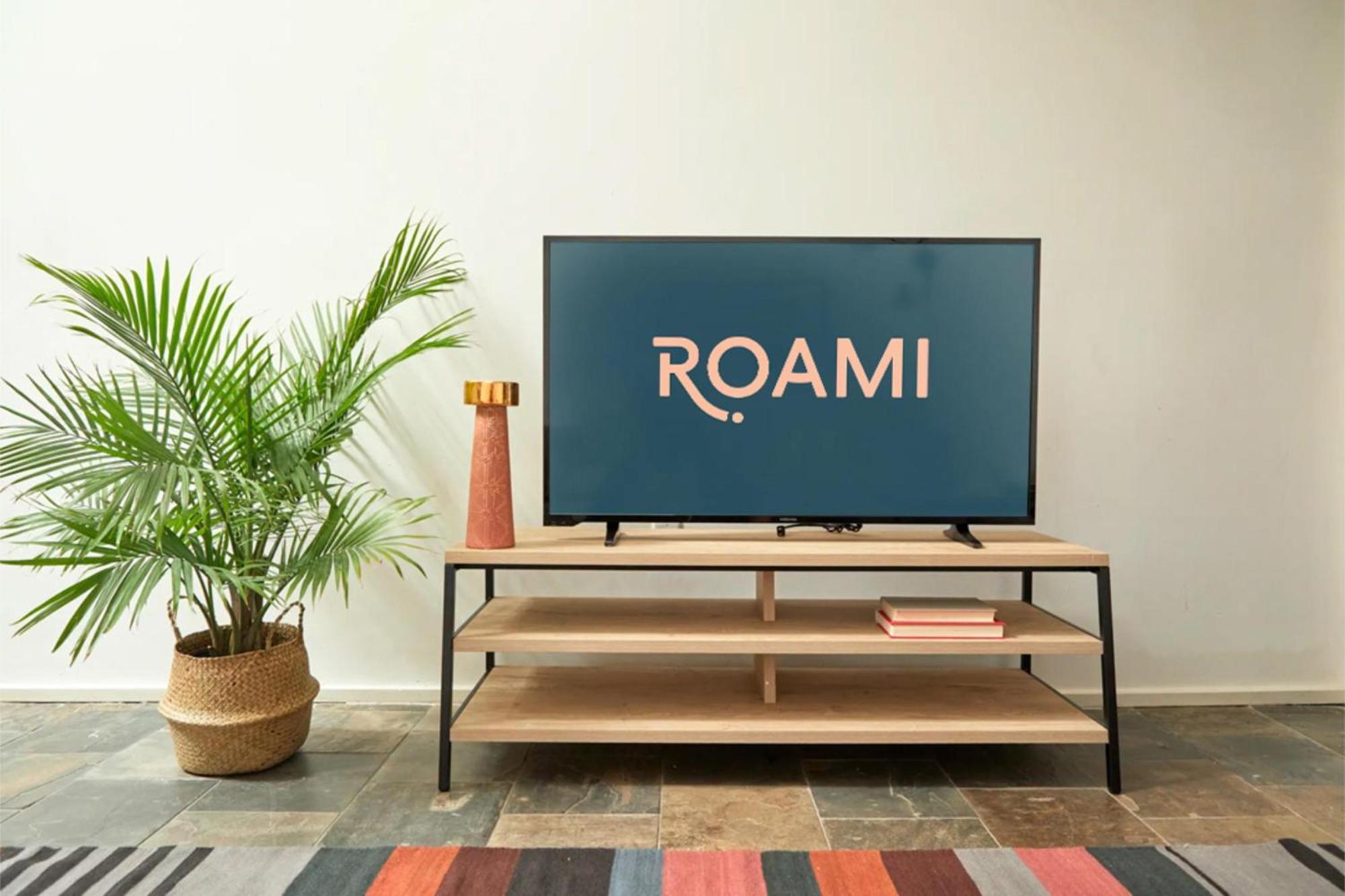 Roami At The Mandeville Apartment